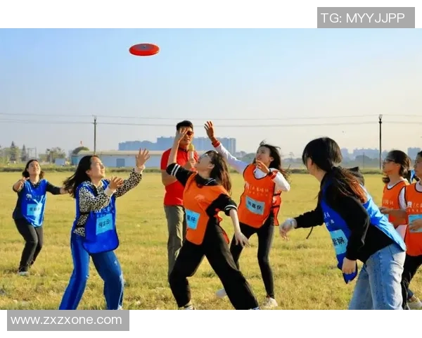 飞盘运动的魅力成都飞盘队展现灵活性与团队合作精神